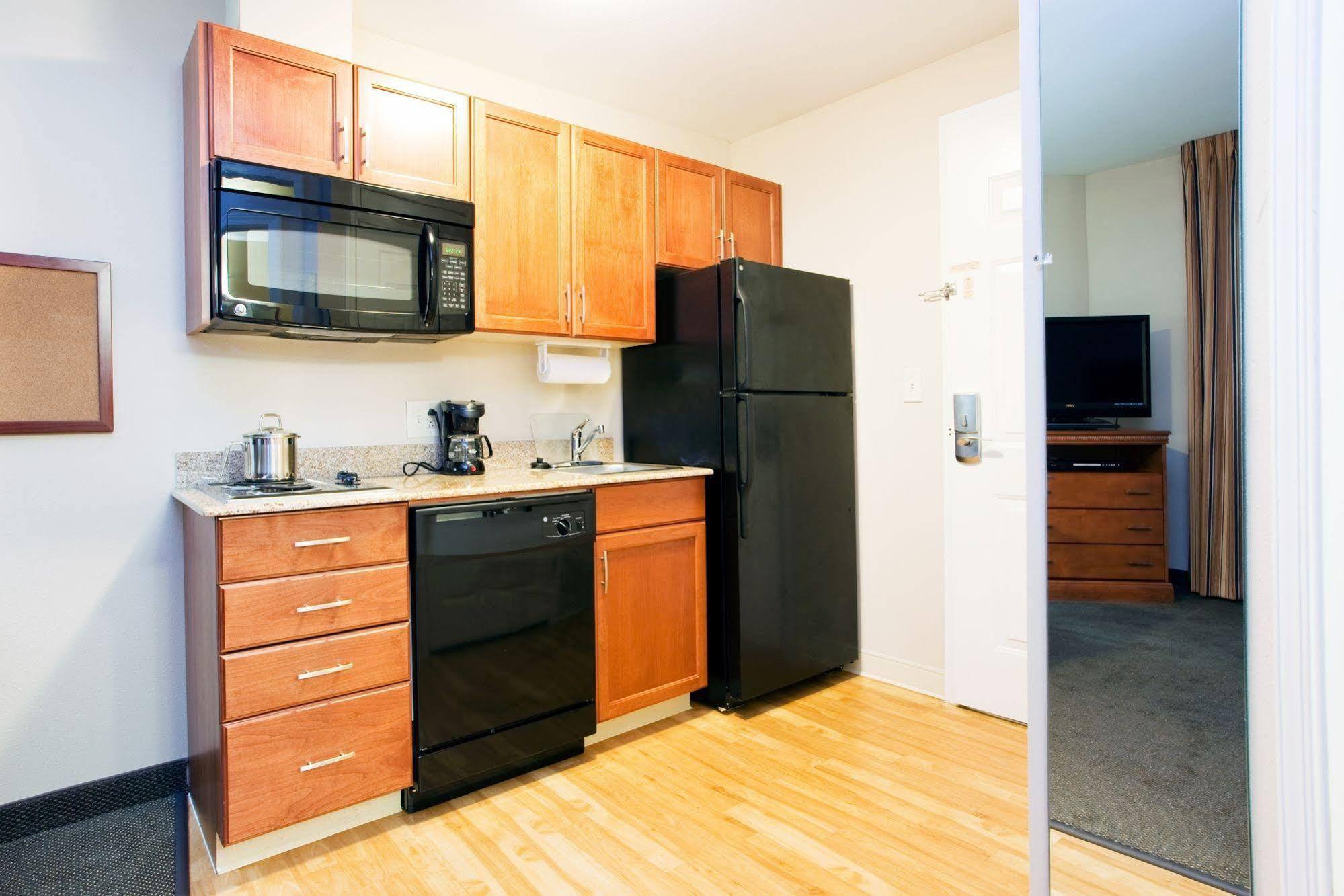 Candlewood Suites Jacksonville By Ihg Quarto foto