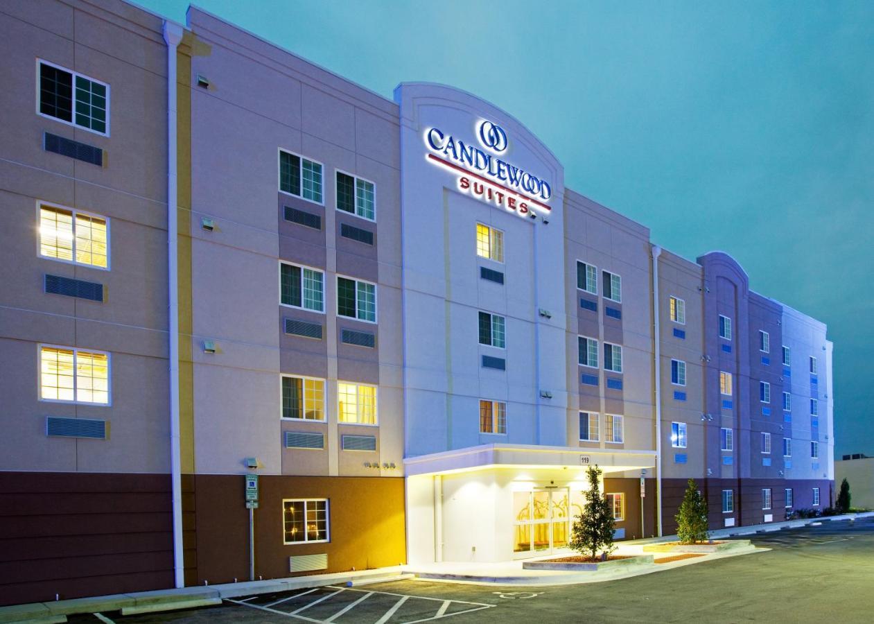 Candlewood Suites Jacksonville By Ihg Exterior foto